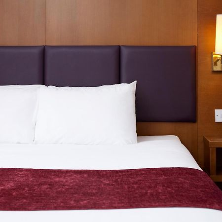 Crossroads By Chef & Brewer Collection Hotel Weedon Bec Kültér fotó
