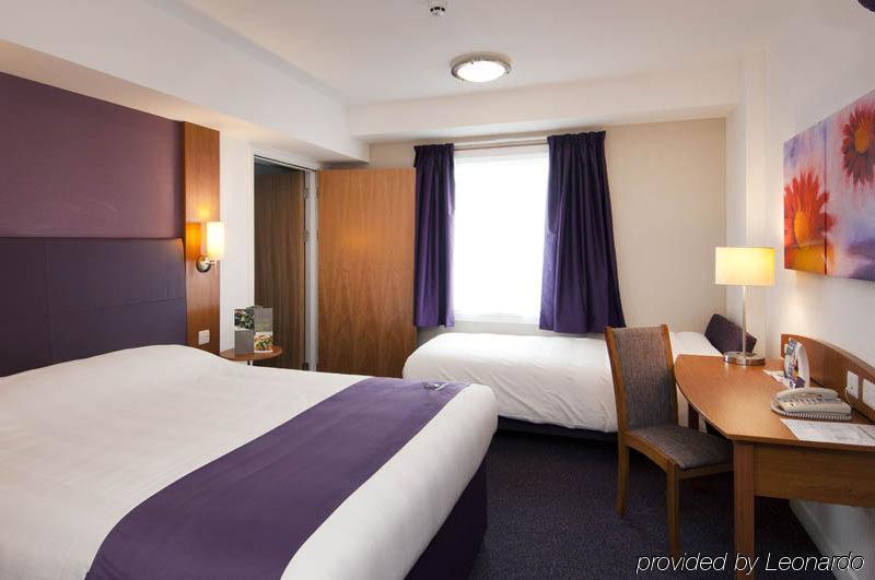 Crossroads By Chef & Brewer Collection Hotel Weedon Bec Kültér fotó